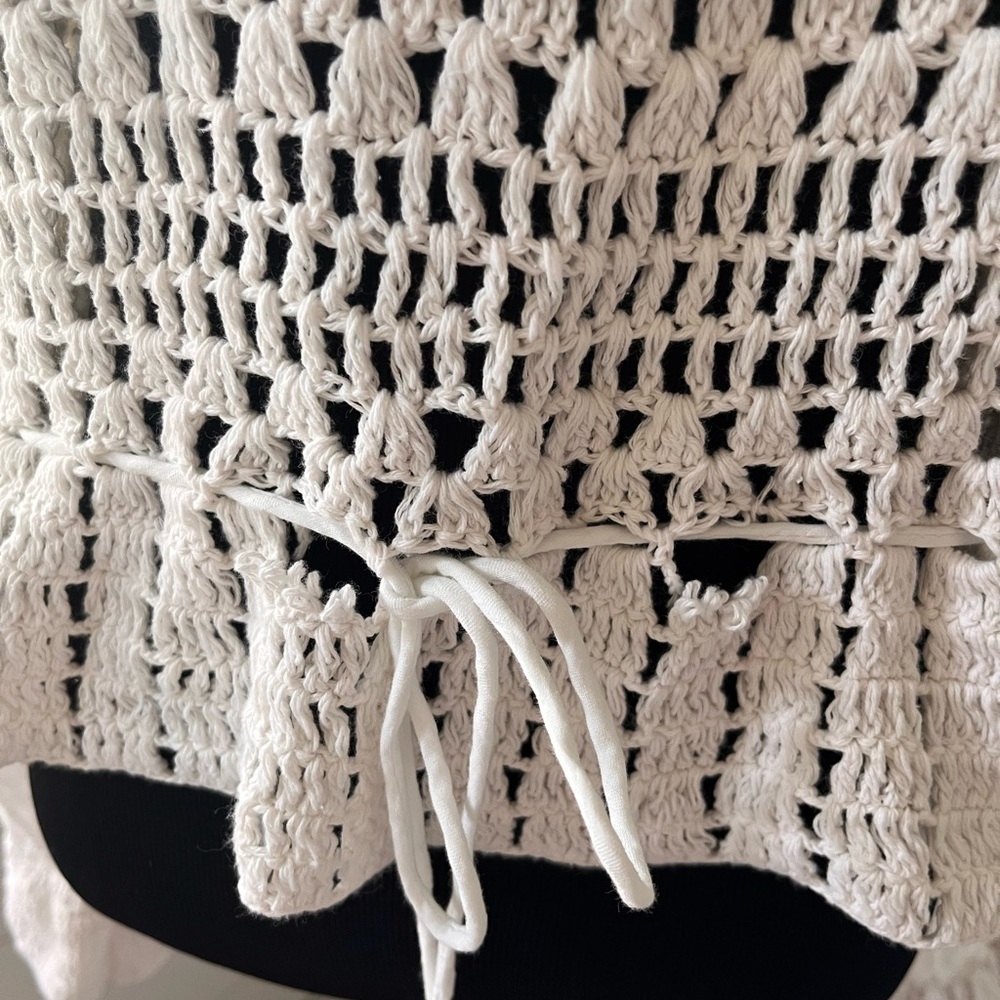 ⭐️Free People White Crochet Blouse - Picture 7 of 8